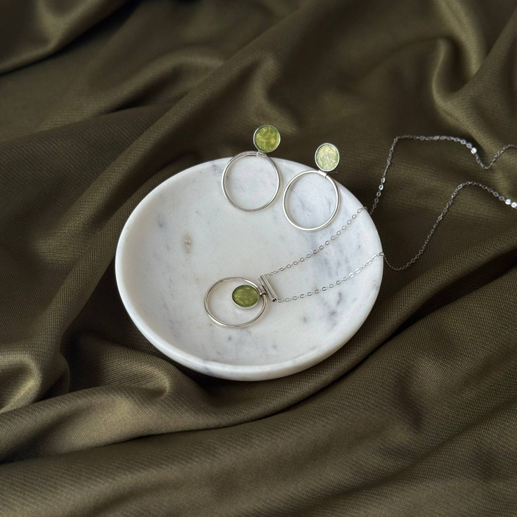 Peridot Annulet Necklace - Sterling Silver