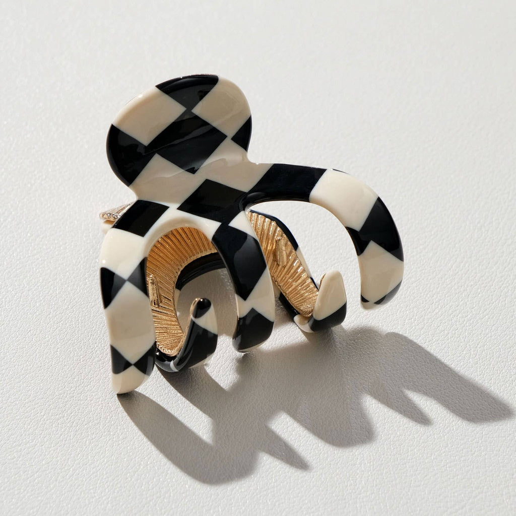 Exhibit 007: Vintage-Inspired Small Claw Clip