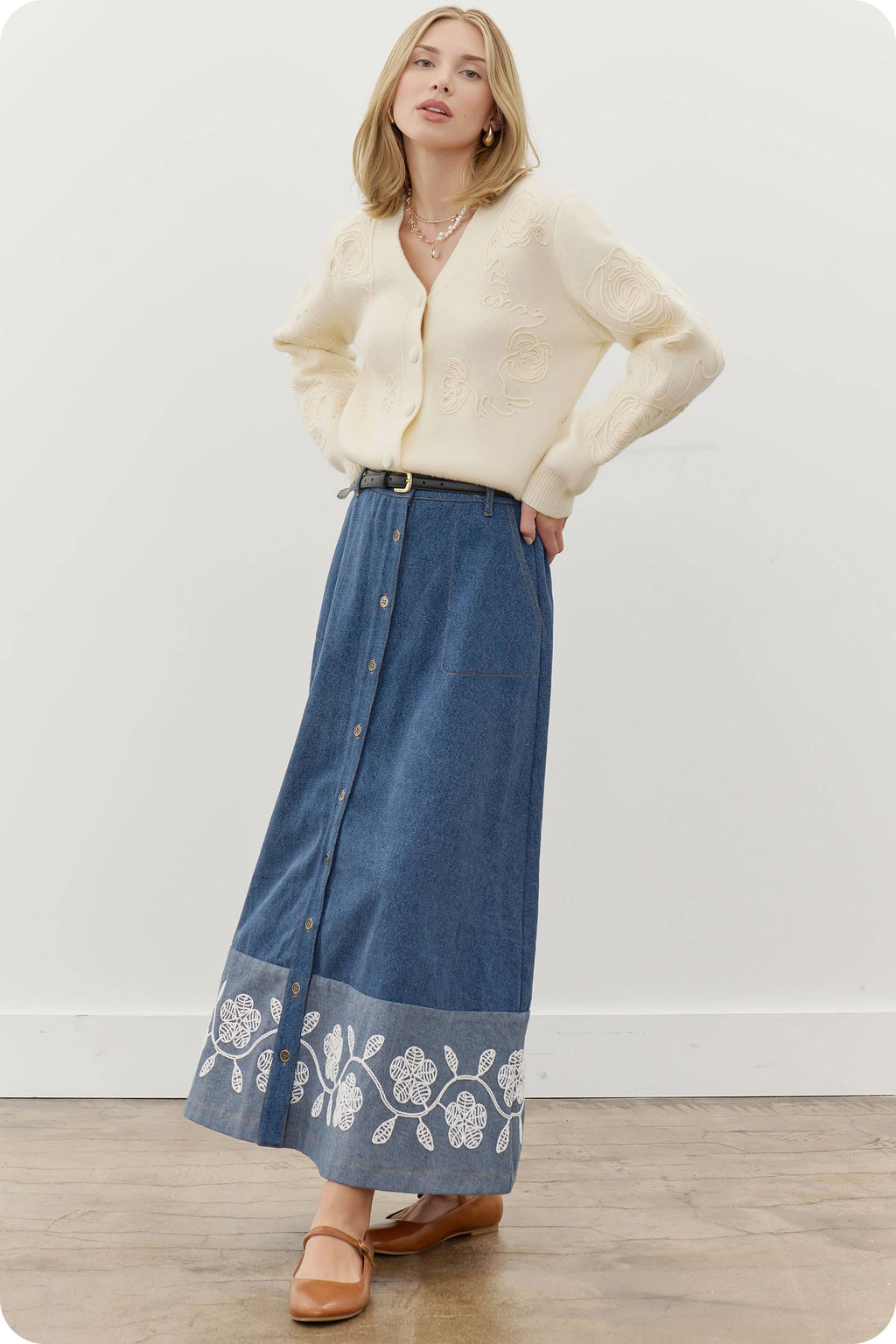Floral Embroidered Cardigan