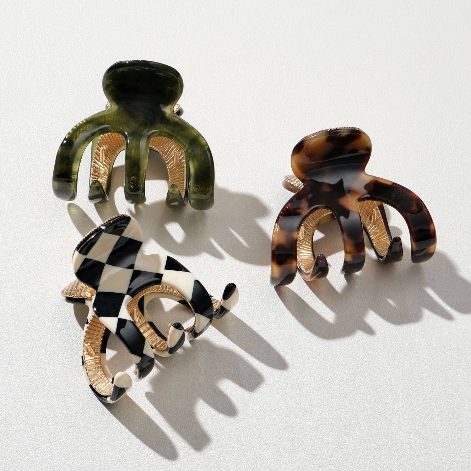 Exhibit 007: Vintage-Inspired Small Claw Clip
