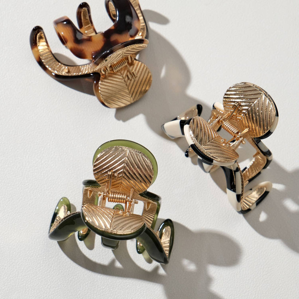 Exhibit 007: Vintage-Inspired Small Claw Clip